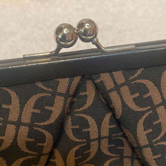 FOSSIL PURSE - Picture 9 of 11